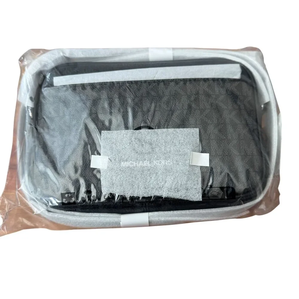Michael Kors Jet Set Travel Small Logo Camera Crossbody Bag Black NEW Sealed